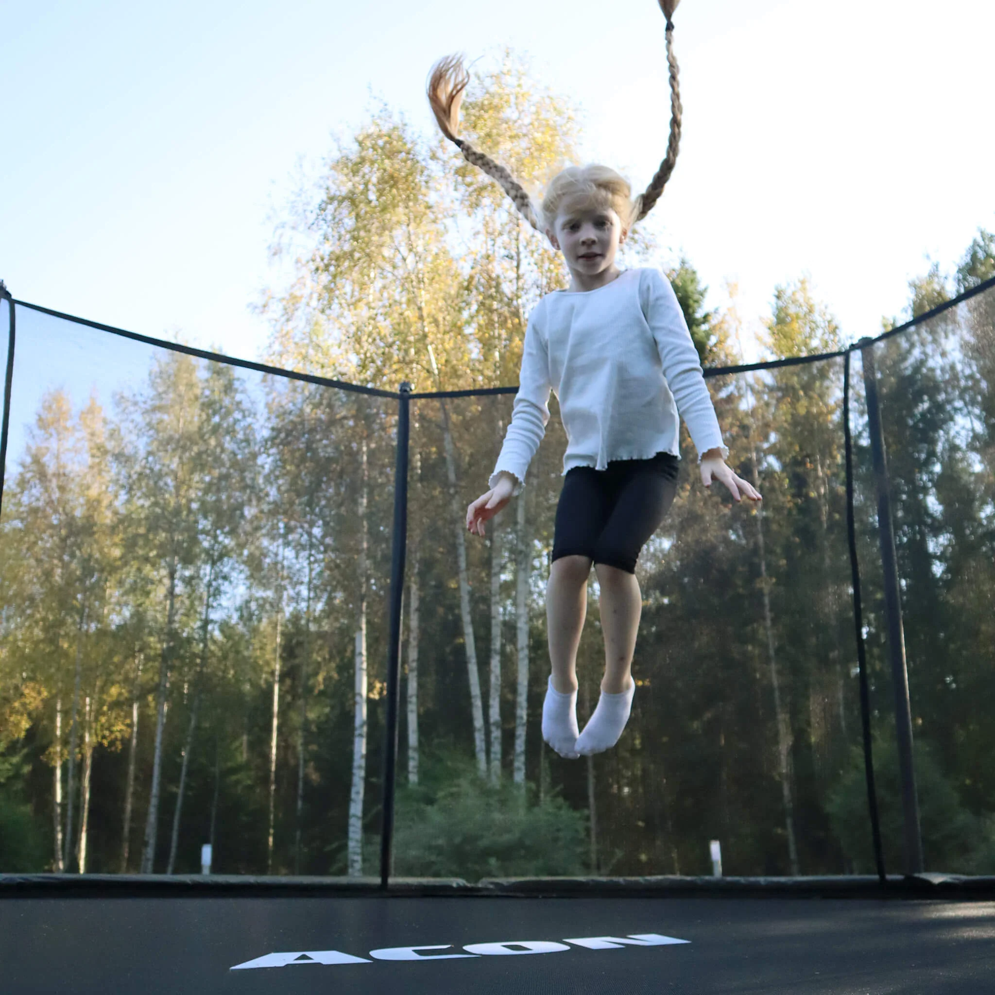 ACON Air 14ft Round Trampoline with Safety Net and Ladder - Image 3